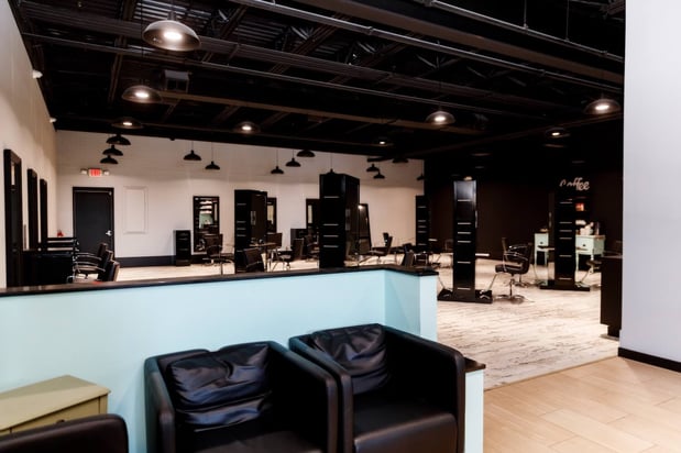 Images Vivid Salon