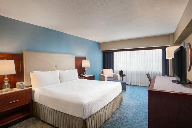 Images Crowne Plaza Los Angeles Harbor Hotel by IHG