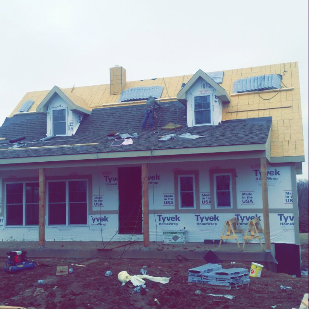 New Construction roofing project in kansas city.
Collins Roofing 2016