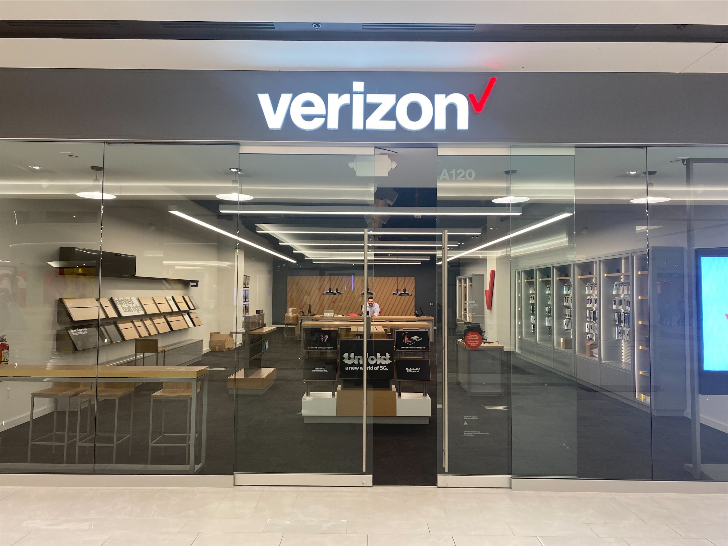 Wireless Zone, Verizon Authorized Retailer
1 American Dream Way
East Rutherford, NJ