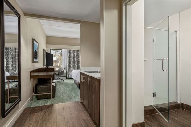 Images Hampton Inn Richmond-North/Ashland