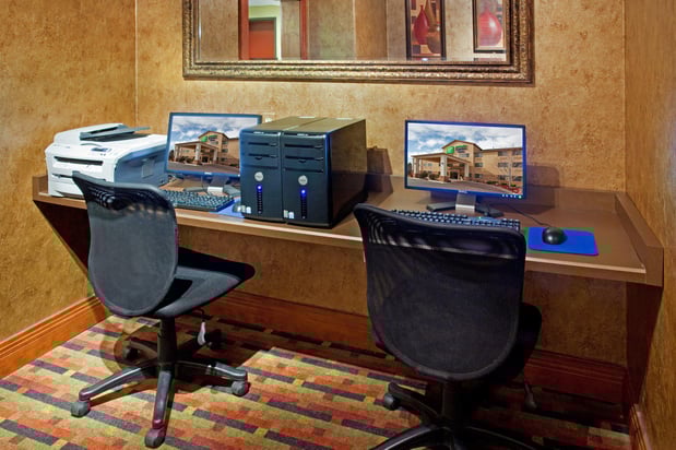 Images Holiday Inn Express & Suites Colorado Springs North by IHG