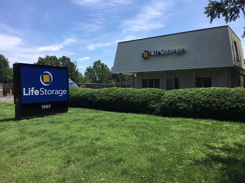 Images Life Storage - Chesapeake