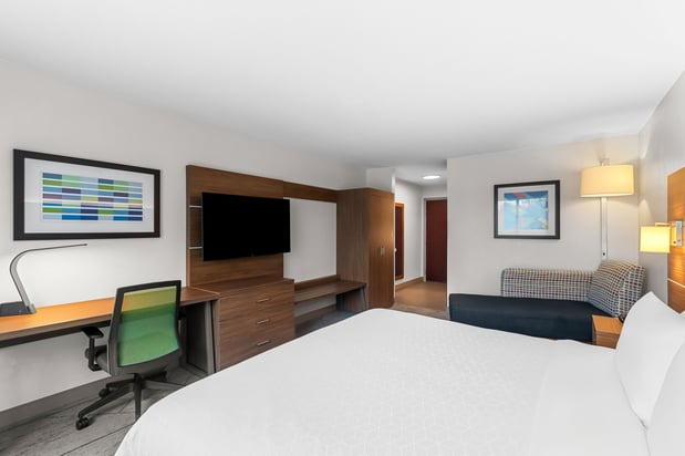 Images Holiday Inn Express & Suites Austin SW - Sunset Valley by IHG
