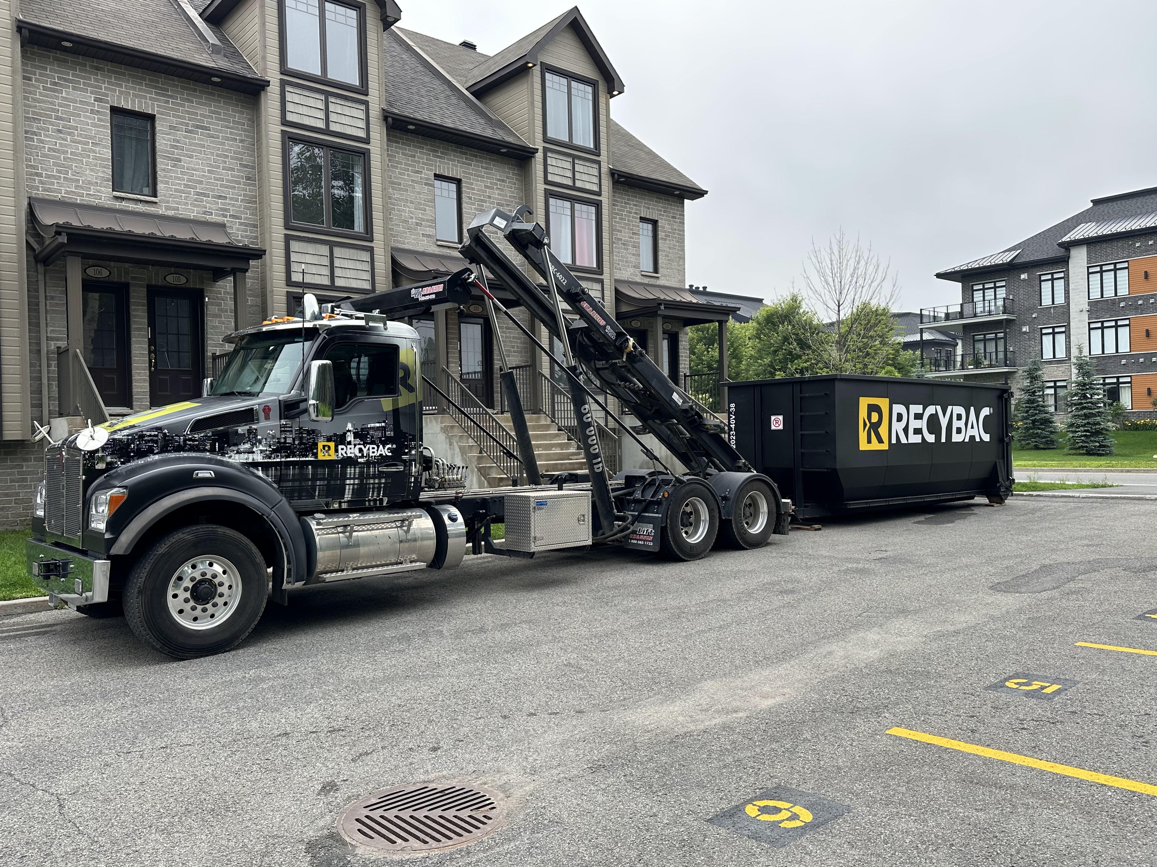 Images Location de conteneur RECYBAC Longueuil