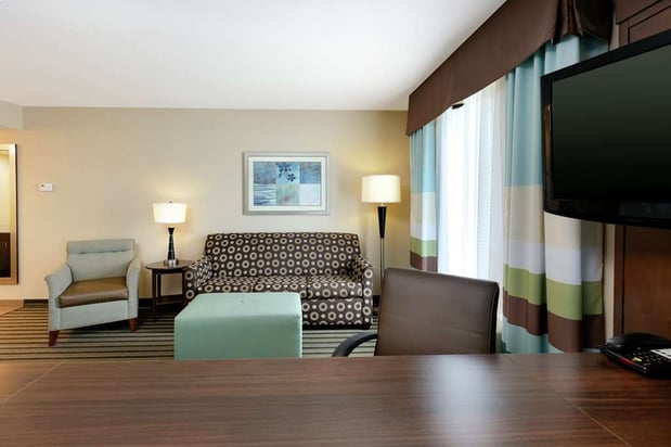 Images Hampton Inn & Suites Adairsville-Calhoun Area