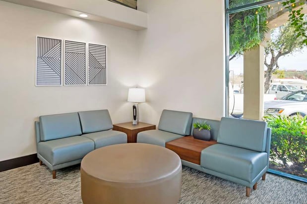 Images Best Western Plus Black Oak