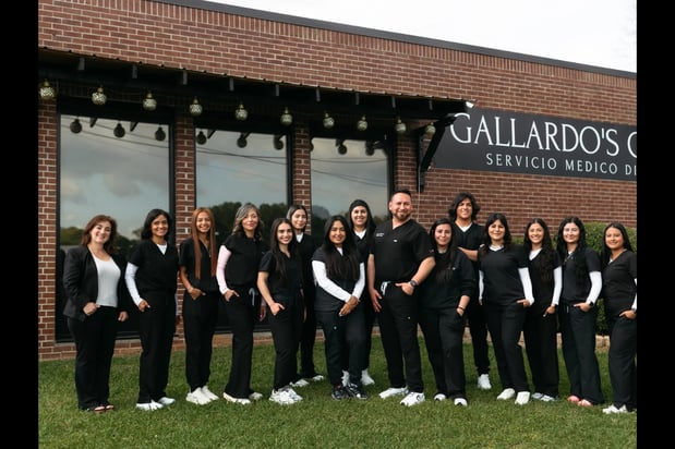 Images Gallardos Clinic