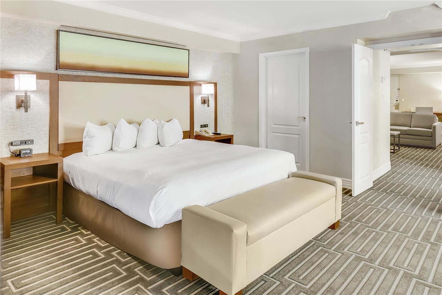 Guest room