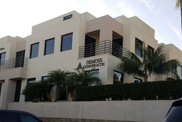 Images DeMoss Chiropractic Newport Beach