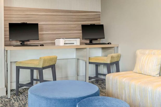 Images Hilton Garden Inn Denver Airport