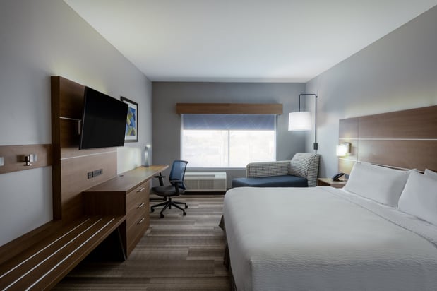 Images Holiday Inn Express & Suites Gilbert – Mesa Gateway Airport by IHG