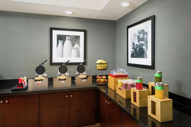Images Hampton Inn & Suites National Harbor/Alexandria Area