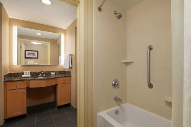 Images Homewood Suites by Hilton Allentown-West/Fogelsville, PA