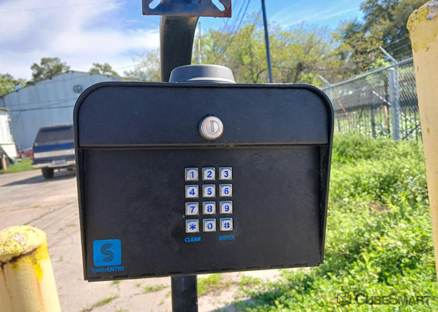 Images CubeSmart Self Storage