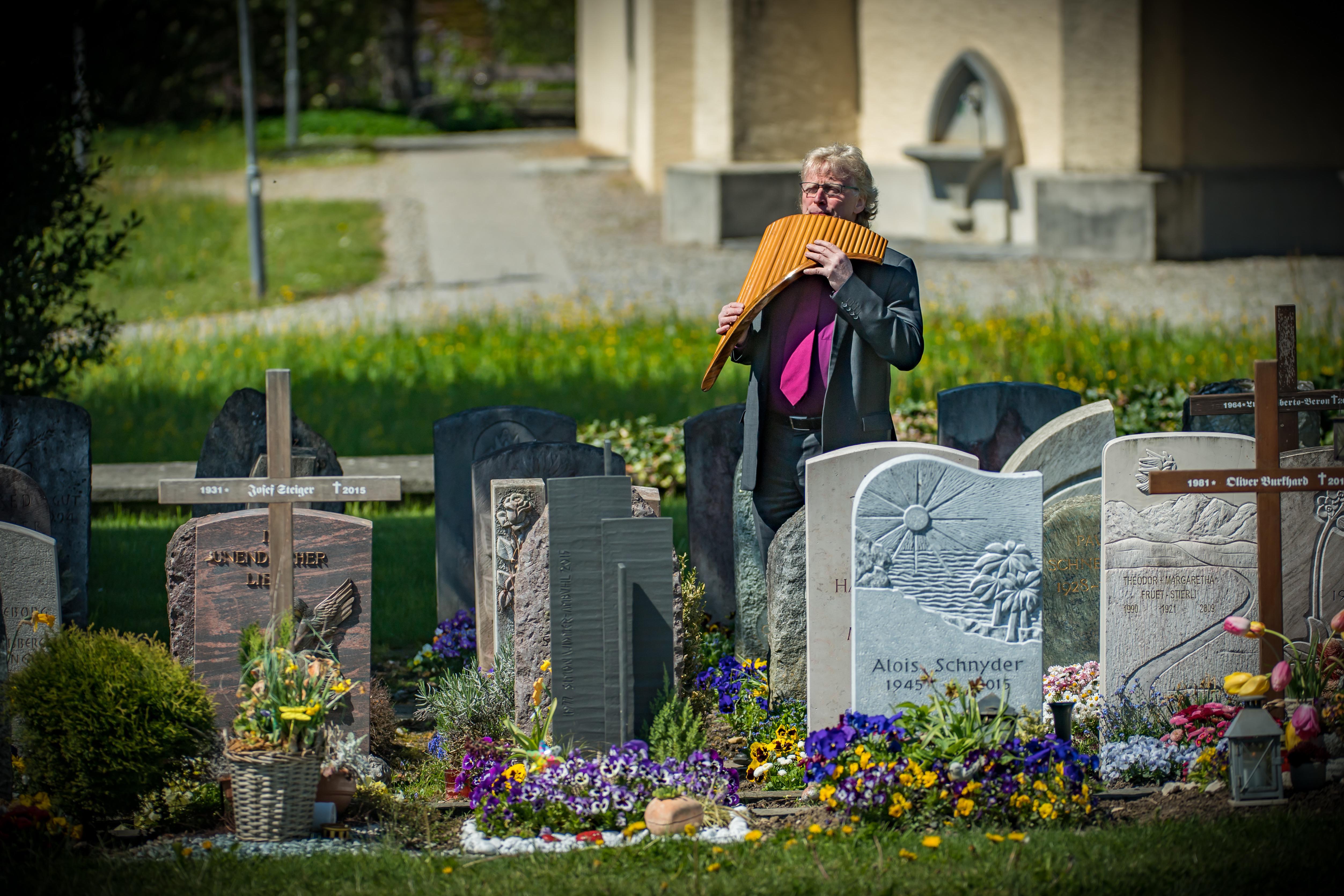 PANEVOLUTION DAJOERI Panflöten, Rütibohlstrasse 4 in Langnau am Albis