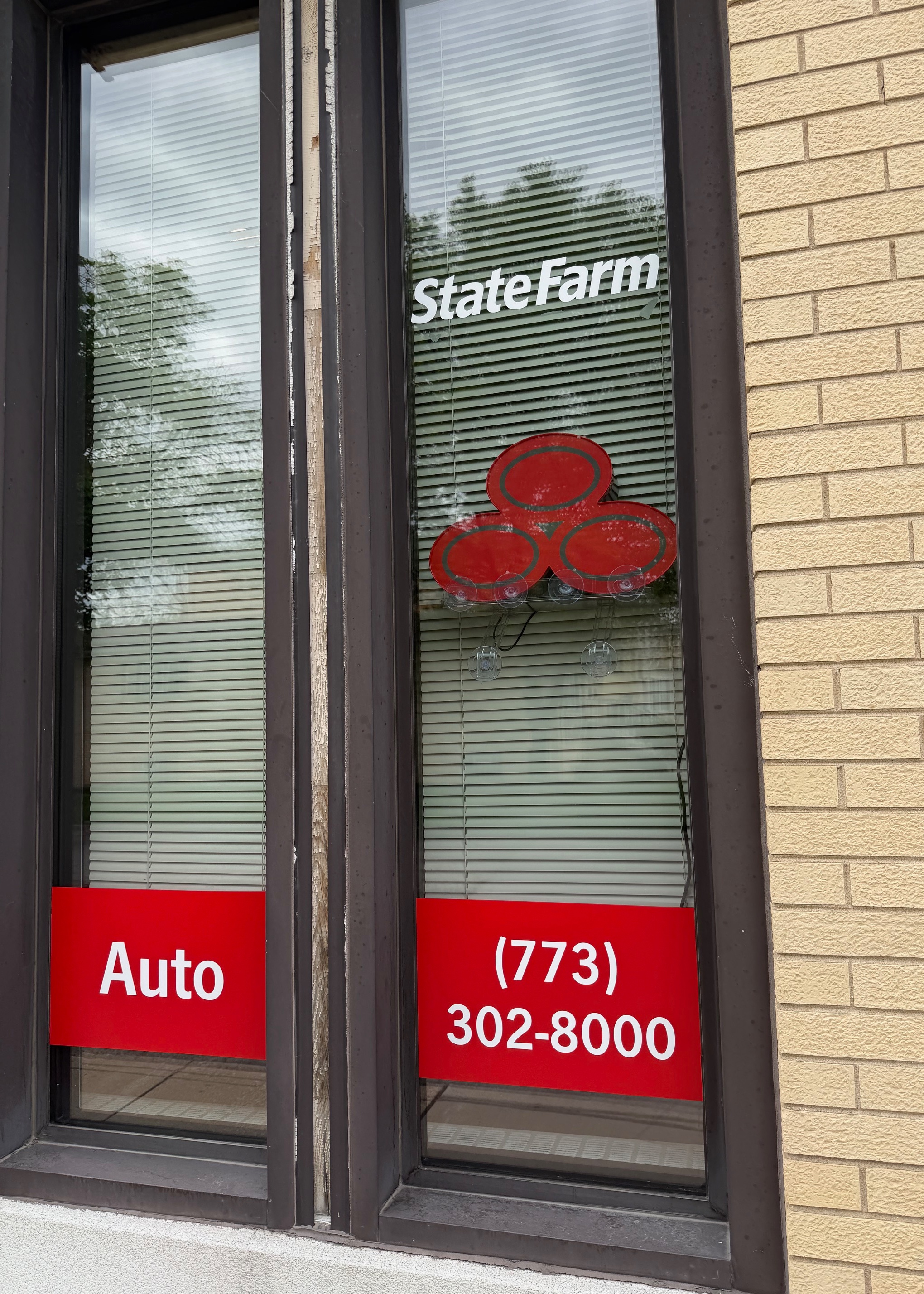 Call or visit our Chicago office for a free insurance quote!