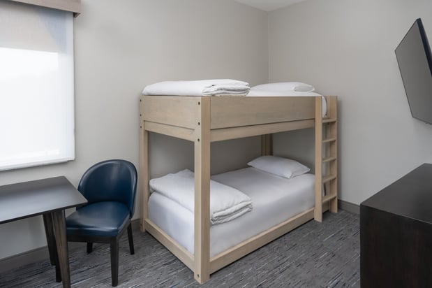 Images Holiday Inn Express & Suites Orlando International Airport by IHG