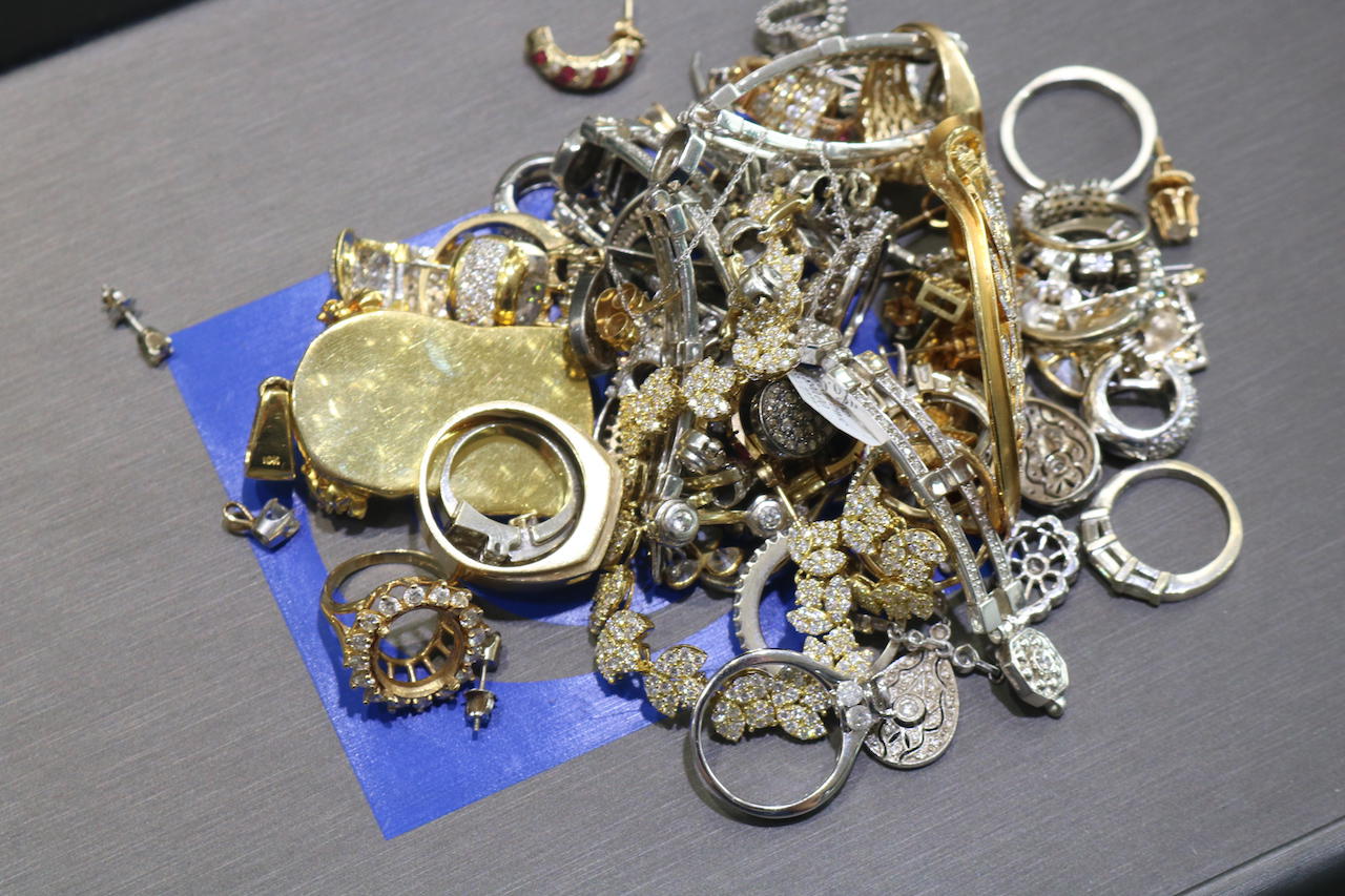 Collectors Coins & Jewelry Photo