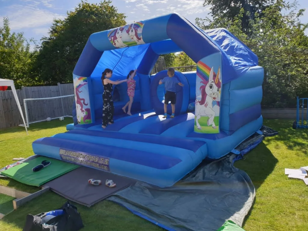 Images Top Banana Bouncy Castles