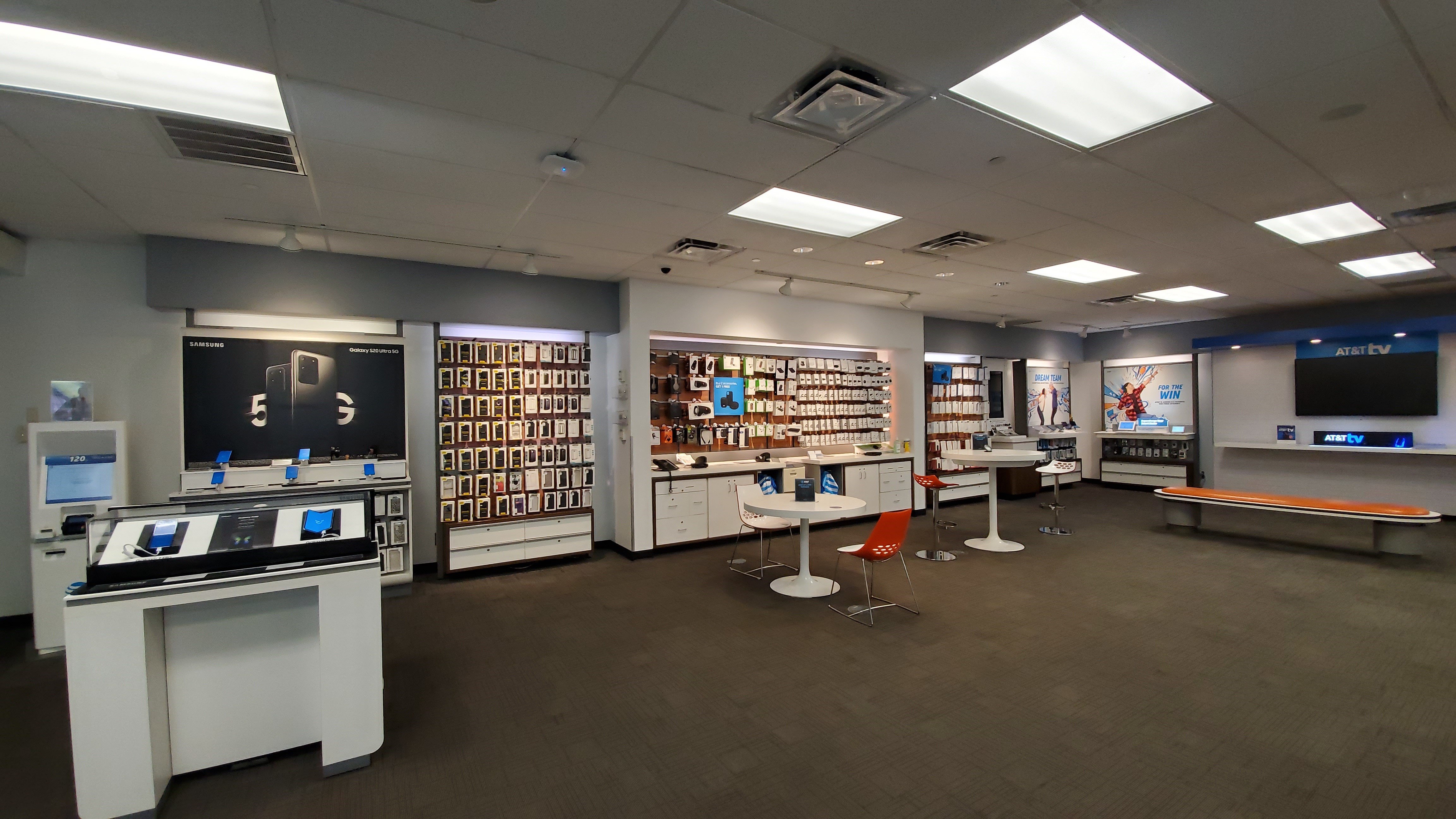 AT&T Store Photo