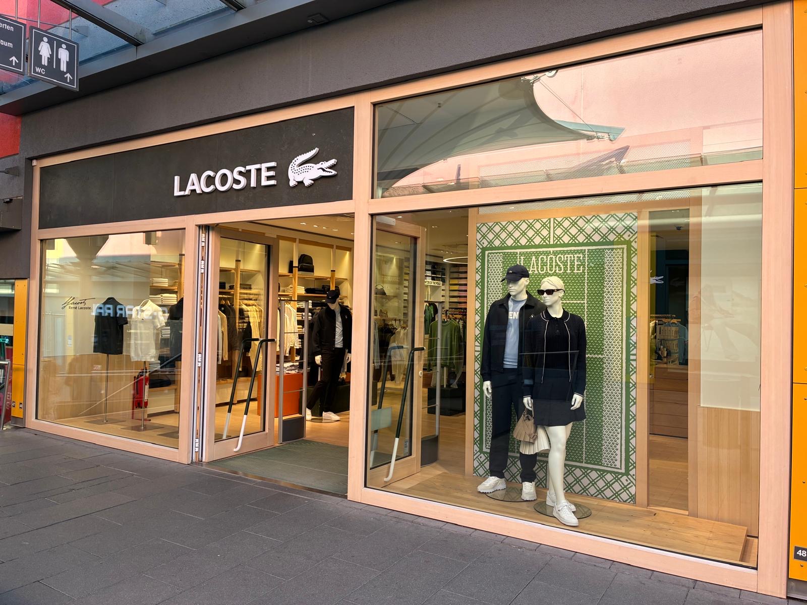 Bild 1 Lacoste Sulzbach (Taunus) in Sulzbach/Taunus