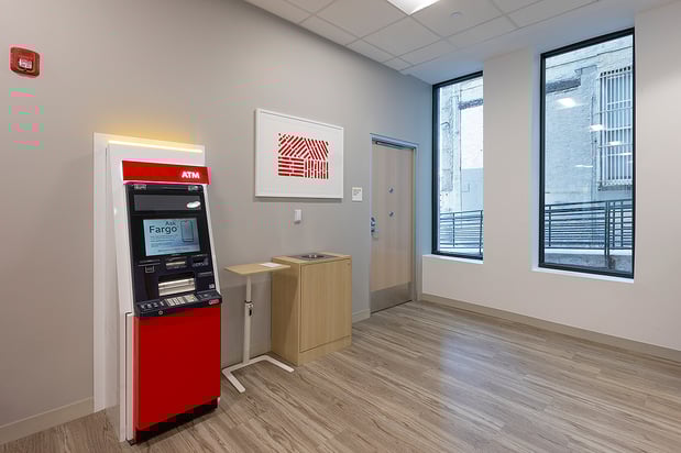 Images Wells Fargo Bank