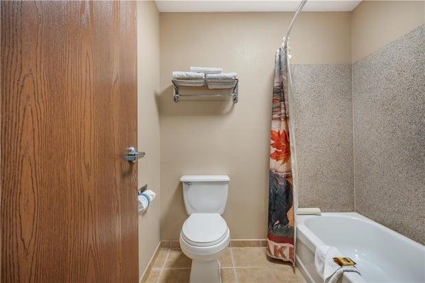 Images Best Western Plus Kelly Inn & Suites