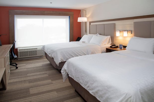 Images Holiday Inn Express & Suites Marion by IHG
