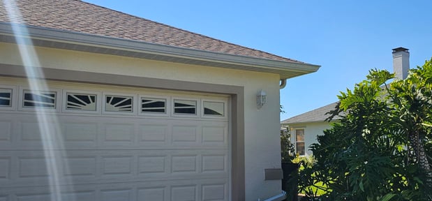 Images Seamless Gutters of Sarasota
