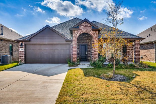 Images Marcus Ku, Dallas Realtor