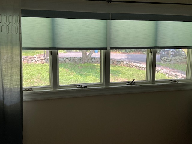 It doesn't get easier than this! This living space in Croton on Hudson just upgraded its windows with our Cordless Roller Shades - an easy and effective way to control privacy and sun glare.