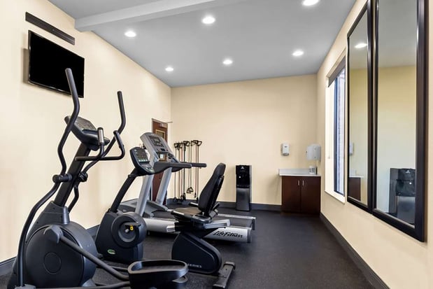 Images Best Western St. Louis Airport North Hotel & Suites