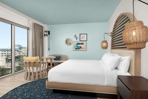 Images The Hiatus Clearwater Beach, Curio Collection by Hilton