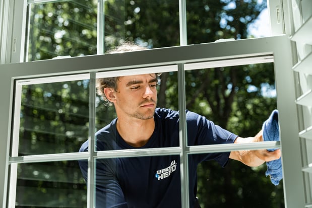 Images Window Hero Charlotte