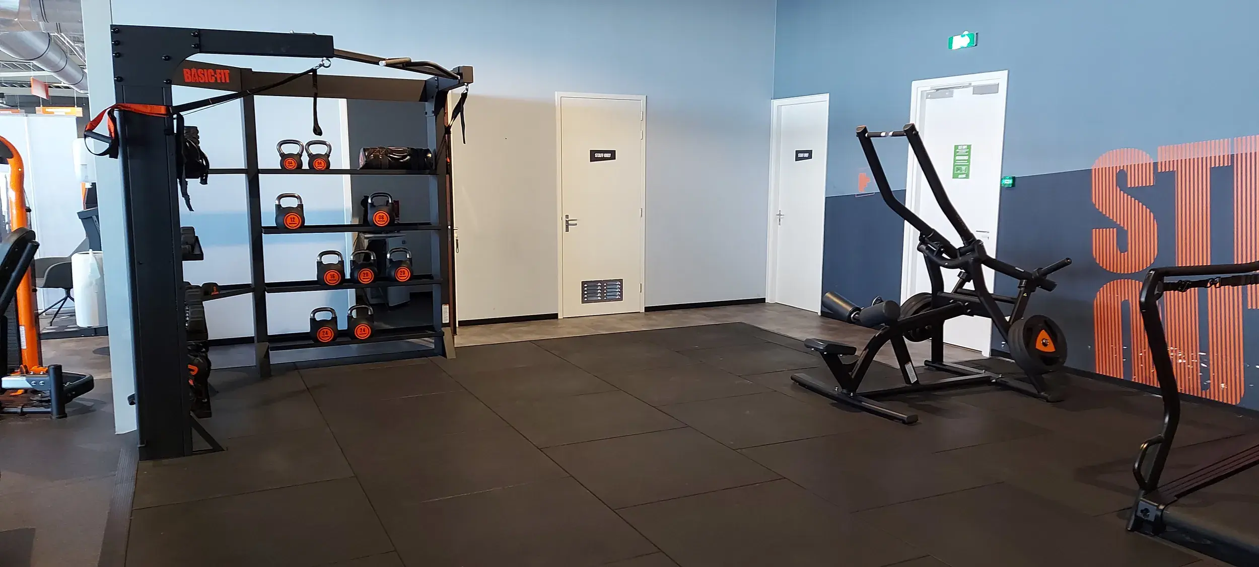 Foto's Basic-Fit 24/7