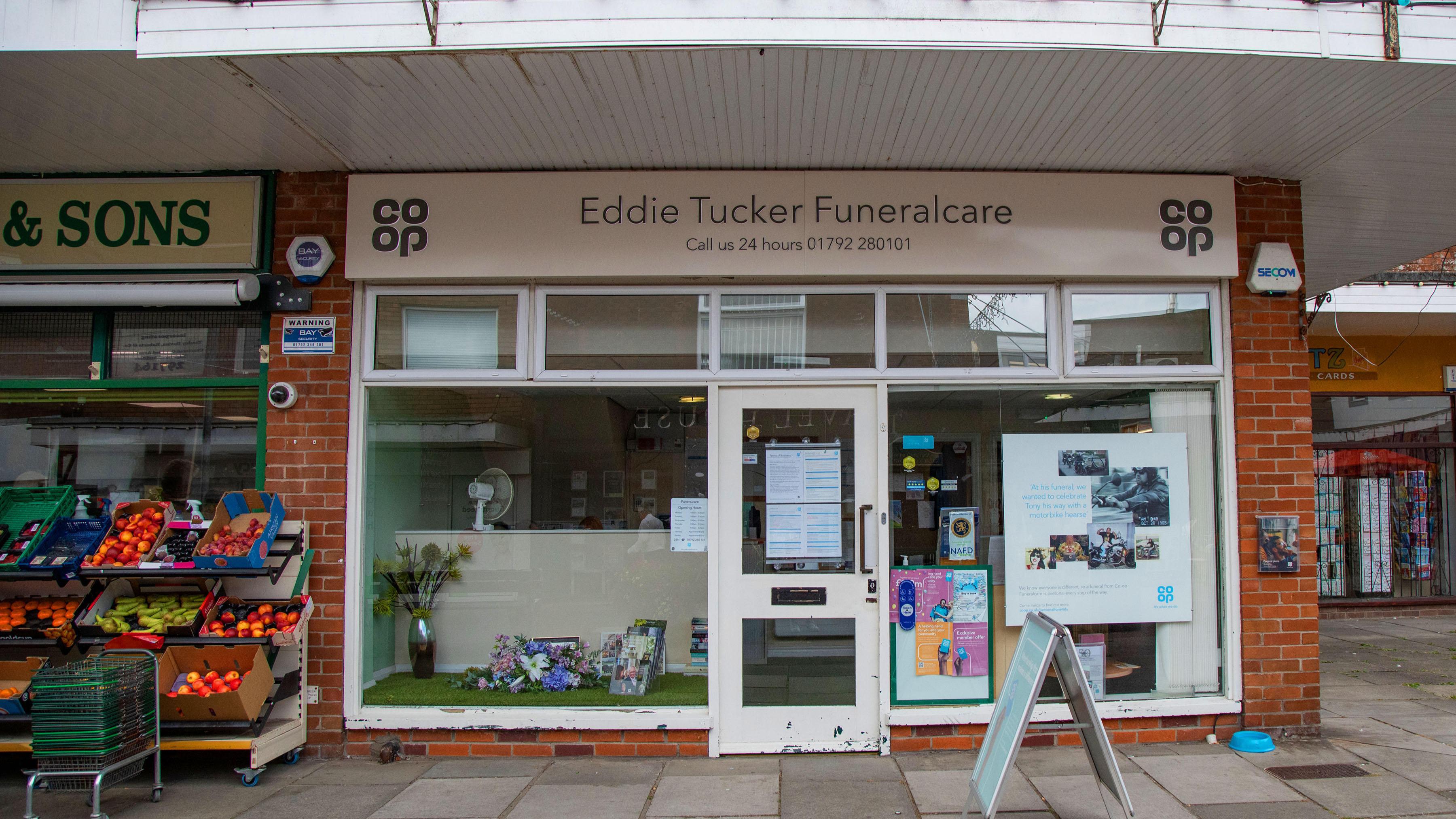 Images Eddie Tucker Funeralcare