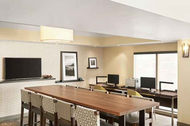 Images Hampton Inn Portland-Airport