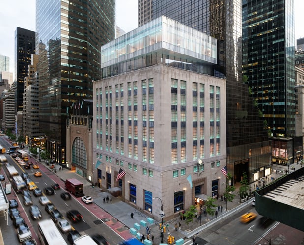 Images Tiffany & Co. - The Landmark
