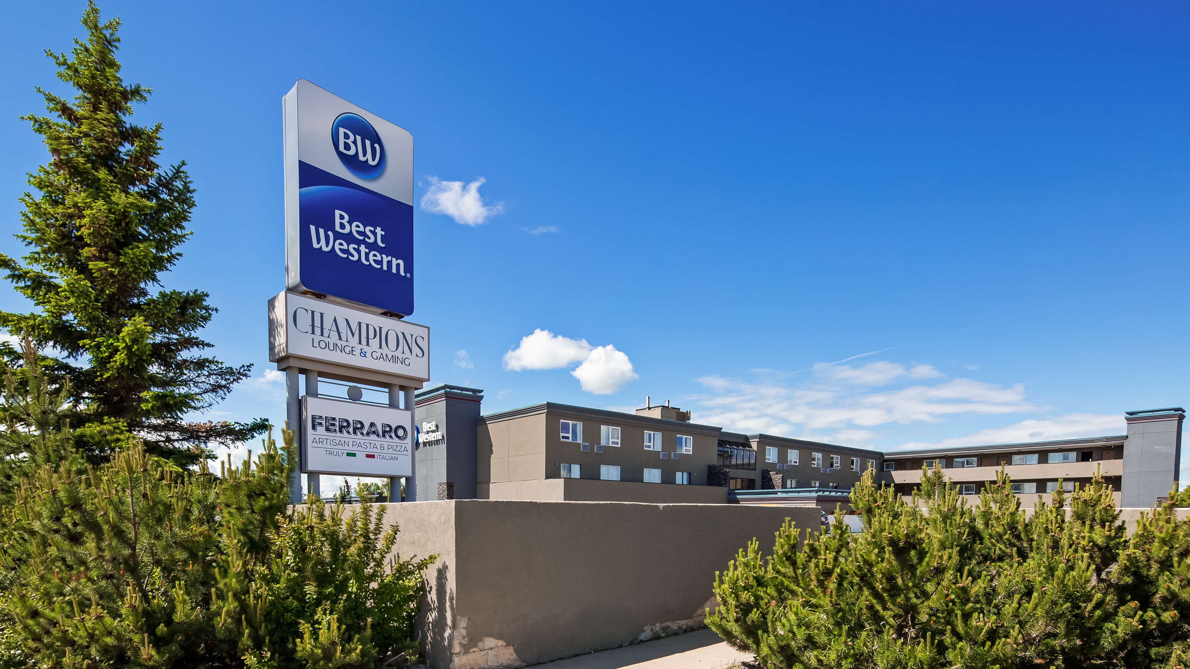 Best Western Airdrie in Airdrie: Full-service hotel easily located off Queen Elizabeth II Highway