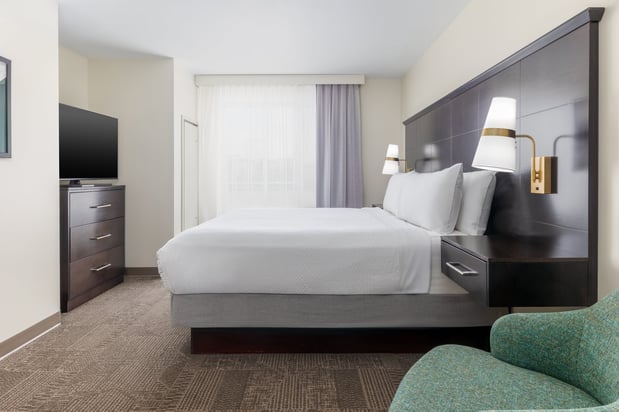 Images Staybridge Suites Denver - Central Park by IHG