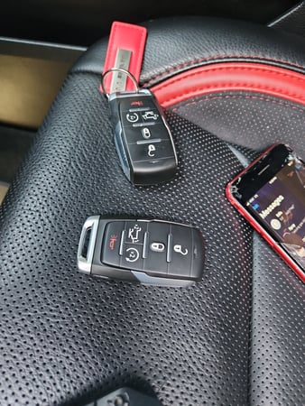 Images M.E.T REPAIRS LLC (MOBILE TECHS)