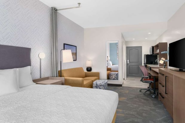 Images Home2 Suites by Hilton Eureka