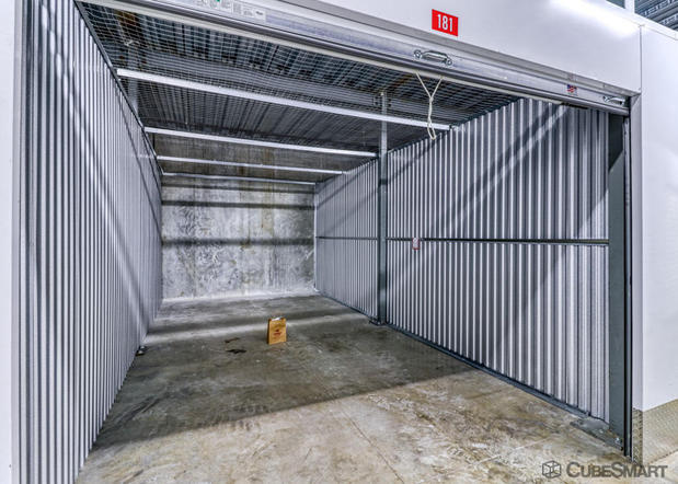 Images CubeSmart Self Storage