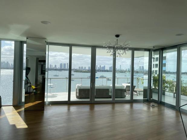 Images Century Custom Glass & Mirror, Inc