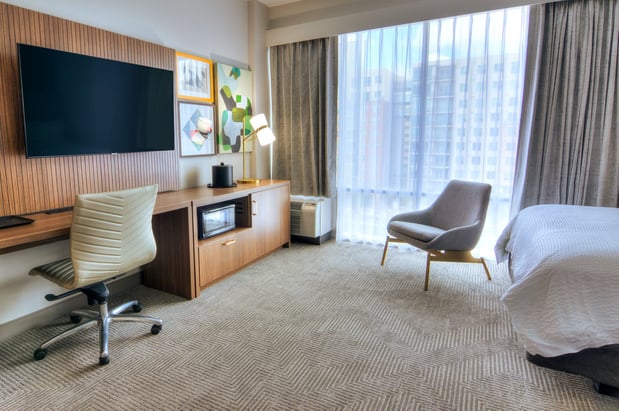 Images Holiday Inn Gainesville-University Ctr by IHG