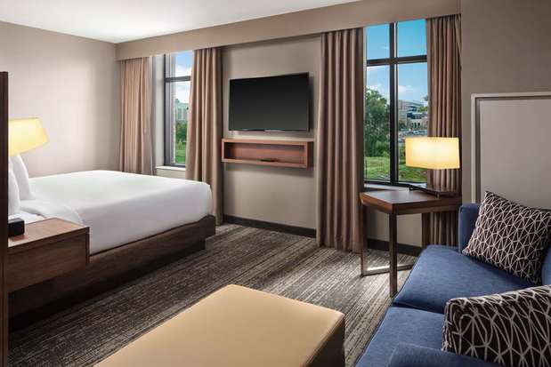 Images Embassy Suites by Hilton South Bend at Notre Dame