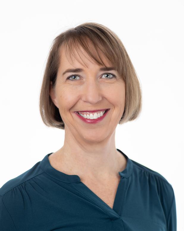 Images Carla Hill, PT, DPT, OCS, Cert MDT