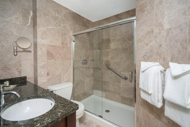 Images Holiday Inn Cape Cod - Hyannis by IHG
