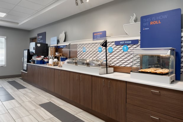 Images Holiday Inn Express & Suites Saginaw by IHG